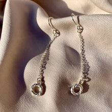 Load image into Gallery viewer, Rome mini drop earrings