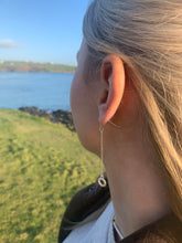 Load image into Gallery viewer, Rome mini drop earrings