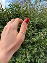 Load image into Gallery viewer, Elevated Staples: The Jackie ring
